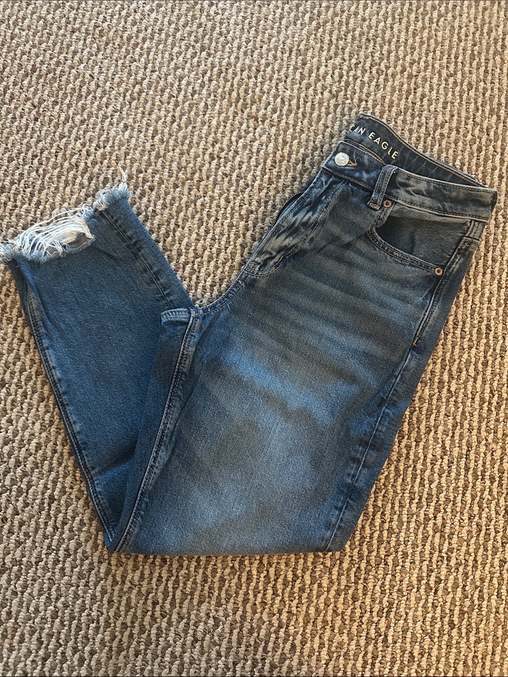 American Eagle Outfitters Women's Straight Leg Jeans - Medium Blue